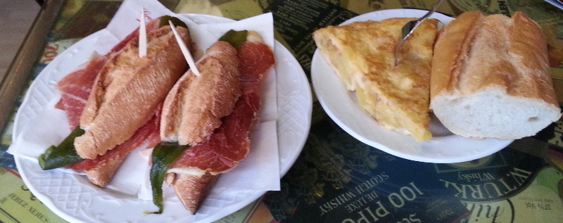 Dos Bocadillos Para Almuerzo